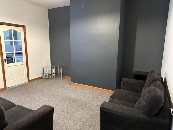 lounge.jpg
