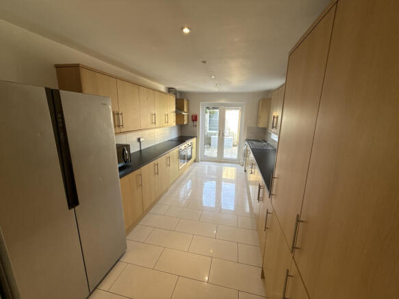 6 Bedroom Student Accommodation.