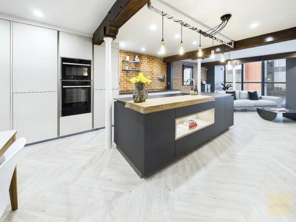 Open plan kitchen / dining / living room