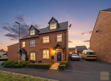 Kingsdown Drive, Stamford, PE9