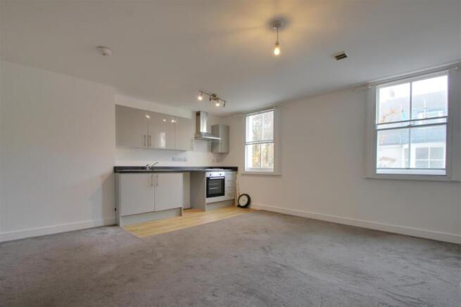 Open Plan Lounge Kitchen