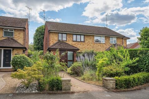 Beech Tree Drive, Badshot Lea, GU9