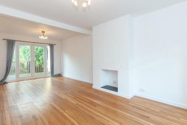 Sitting dining ro...