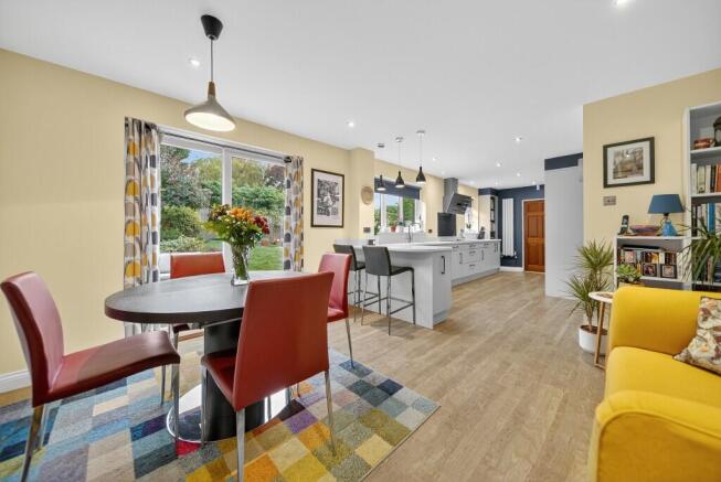 Dining Kitchen