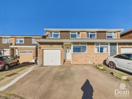 Willow Heights, Lydney