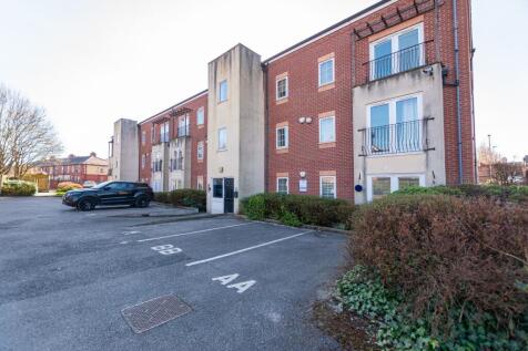 Windermere Road, Leigh, WN7