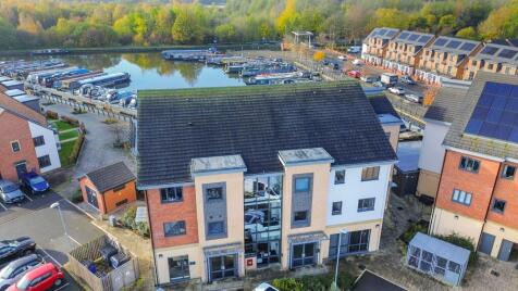 Marina Walk, Leigh, WN7