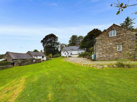 COED-Y-MYNYDD ISAF COTTAGE