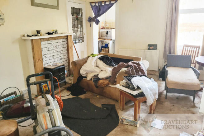 Photo 4