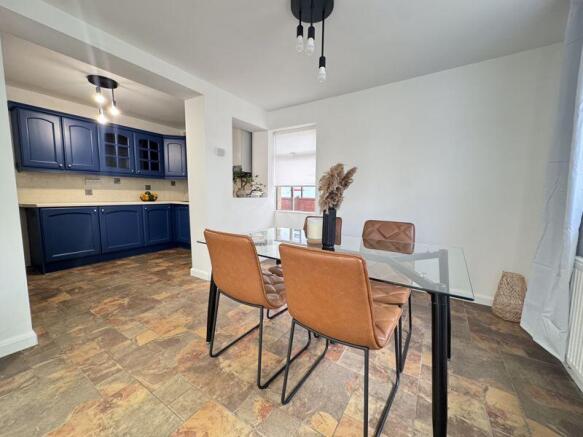 Kitchen diner