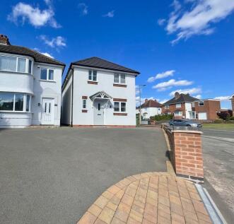 Pierce Avenue , Solihull