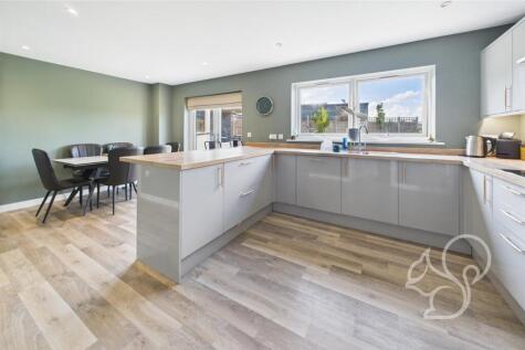 Old Stone Pit Way, Cockfield