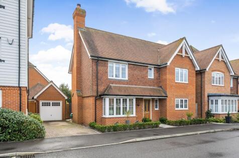 Sonning Crescent, Bersted Park, PO21