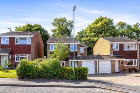 Rushwood Close, Haywards Heath, RH16