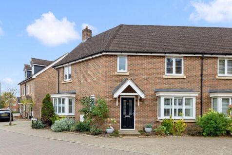 Barncroft Drive, Lindfield, RH16
