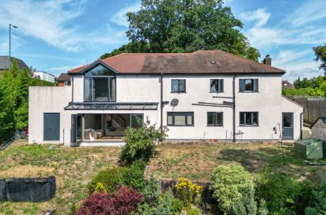 London Road, Rake, GU33