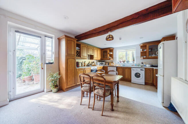 KITCHEN DINING ROOM