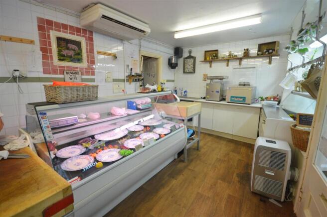 SHOP 1