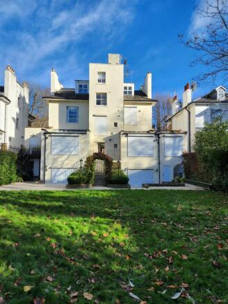 WhatsApp Image 2024-11-27 at 3.46.49 PM (1).jpeg