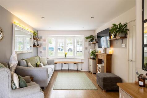 Yeats Close, Redhill