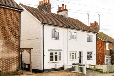 Clarence Walk, Redhill