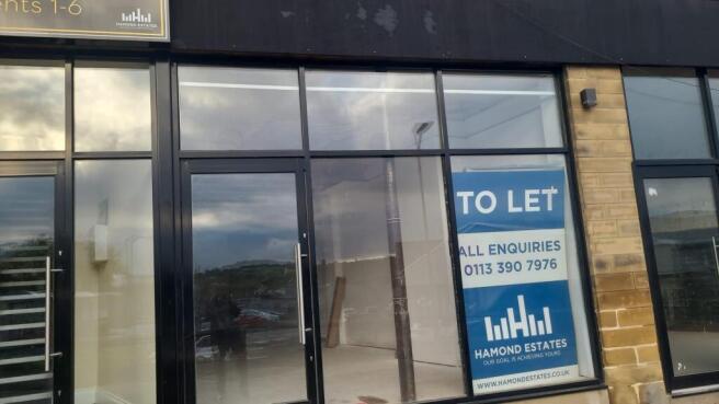 Outside 2 Shop front.JPG