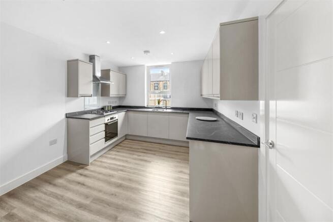 1TransvaalTerrace-Hamond Estates-kitchen.jpg