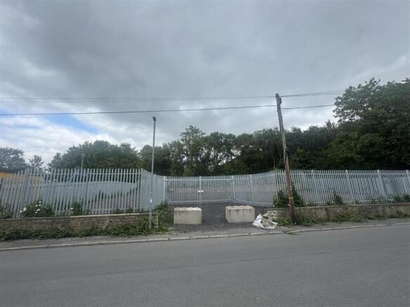 industrial land spen vale street paul mcgonagle.jp