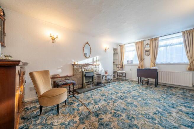 SITTING ROOM
