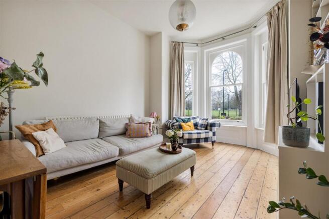 2, Queensdown Road E5