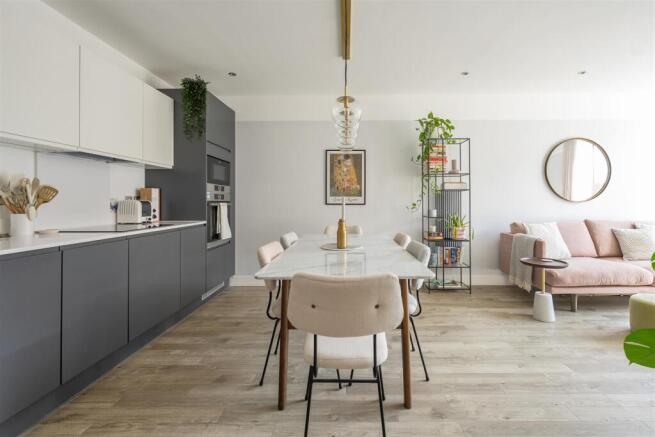 Rookwood Way, E3