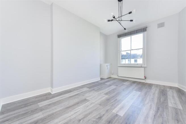 Colvestone Crescent, E8