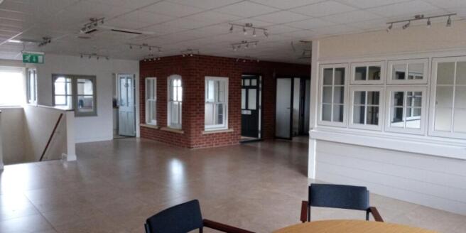 U17_Office main_1