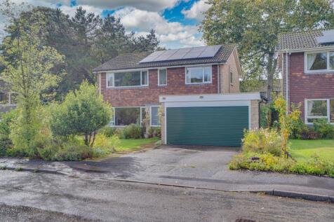 Clevelands Close, Hiltingbury, Chandler's Ford, Hampshire, SO53 5PX.