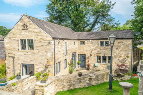 The Old Barn, Turnshaw Road, Kirkburton, HD8