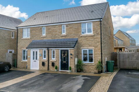 Ribbon Lane, Skelmanthorpe, HD8
