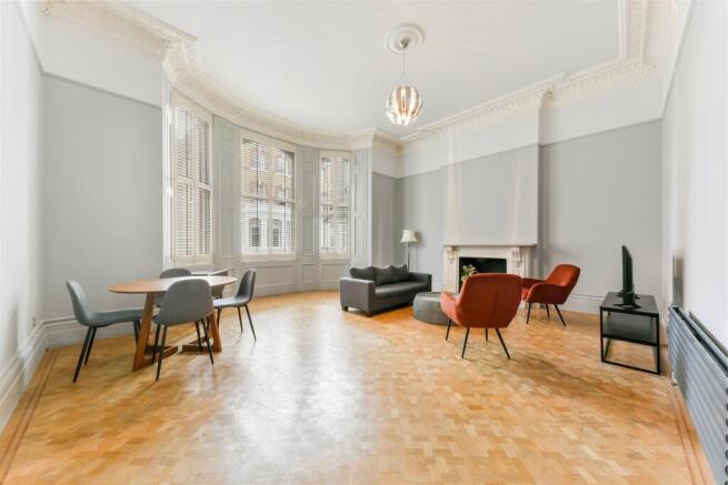 ROLAND GARDENS, 1 (8).jpg