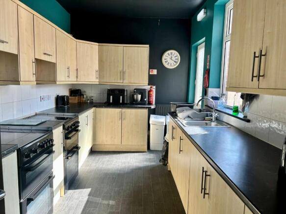 Communal Kitchen