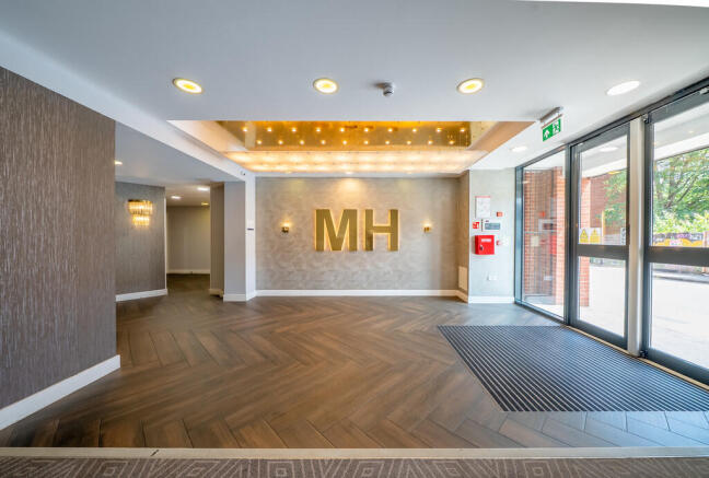 Maddison House000...