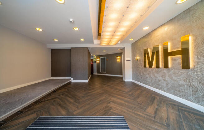 Maddison House000...