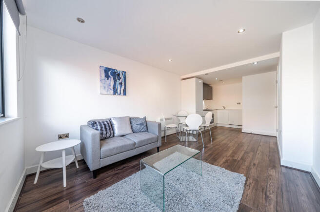 Maddison House000...