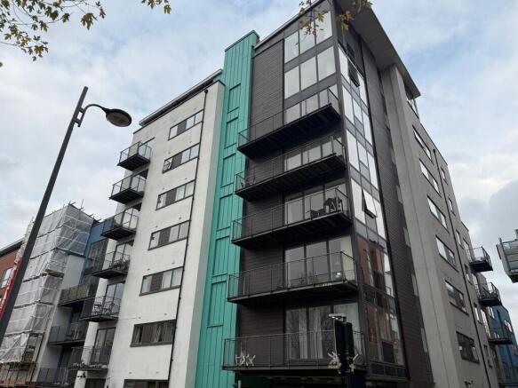 5abca352-f7e5-493...