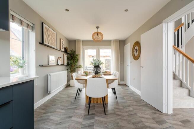 Open plan kitchen/dining area