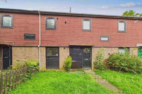 South Holme Court | Thorplands | NN3