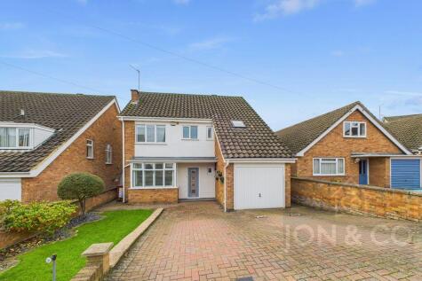 Hillside Way | Weston Favell Village | NN3