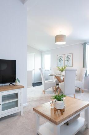 Living Room 3.jpg