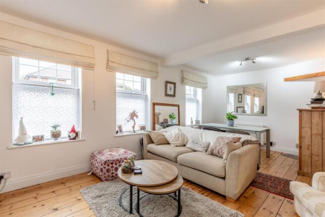 Westbury Lane Living Room 2.jpg