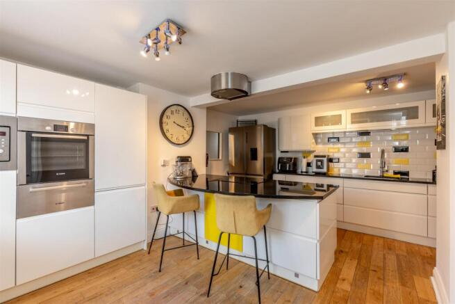 Sylvan Way, Sea Mills Kitchen.jpg