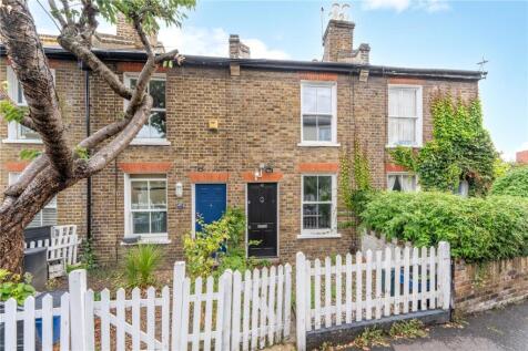 Grosvenor Road, Twickenham, TW1