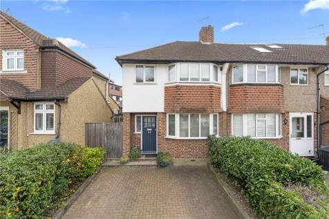 Fulwell Park Avenue, Twickenham, TW2